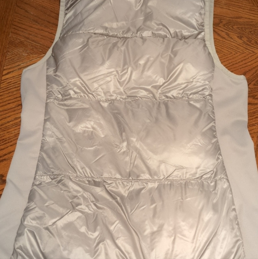 Fabletics Vest - image 3